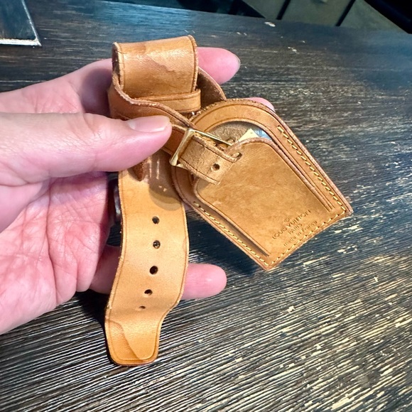 Louis Vuitton luggage tag authentic - Picture 4 of 4
